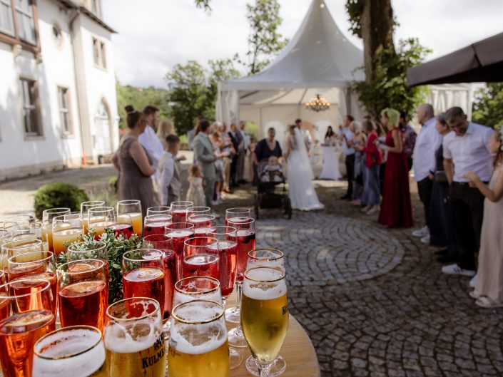 Wedding on Location, Hochzeitslocation Schlossberg Sonneberg, Hochzeitsfotos im Schloss, Wedding-Photography, Brautpaar-Shooting im Schloss, Trauung im Schlossgarten, romantische Trauung, emotionale Hochzeitstrauung, romantisches Brautpaar-Shooting im Schloss, professionelle Hochzeitsfotografin Nadja Hommel, Brautpaar-Shooting Oberfranken Südthüringen, Wedding-Pictures, romantische Hochzeitsfotografie, unsere Liebesgeschichte, emotionales Brautpaar-Shooting, Hochzeitsfotografie in Rödental, Hochzeitsfotografie in Sonneberg, Hochzeitsfotografie in Coburg, Hochzeitsfotografie in Sonnefeld, Hochzeitsfotografie in Lichtenfels, Hochzeitsfotografie in Neuhaus am Rennweg, Hochzeitsfotografie in Sonneberg, Hochzeitsfotografie in Bamberg, Hochzeitsfotografie in Kronach, Hochzeitsfotografie in Oberfranken, Sektempfang Hochzeit im Schlossberg Sonneberg