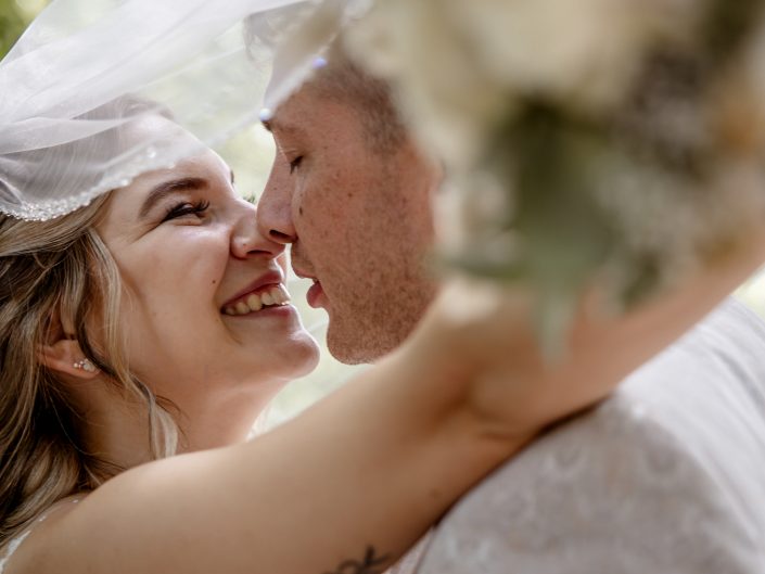 Wedding on Location, Hochzeitslocation Schlossberg Sonneberg, Hochzeitsfotos im Schloss, Wedding-Photography, Brautpaar-Shooting im Schloss, Trauung im Schlossgarten, romantische Trauung, emotionale Hochzeitstrauung, romantisches Brautpaar-Shooting im Schloss, professionelle Hochzeitsfotografin Nadja Hommel, Brautpaar-Shooting Oberfranken Südthüringen, Wedding-Pictures, romantische Hochzeitsfotografie, unsere Liebesgeschichte, emotionales Brautpaar-Shooting, Hochzeitsfotografie in Rödental, Hochzeitsfotografie in Sonneberg, Hochzeitsfotografie in Coburg, Hochzeitsfotografie in Sonnefeld, Hochzeitsfotografie in Lichtenfels, Hochzeitsfotografie in Neuhaus am Rennweg, Hochzeitsfotografie in Sonneberg, Hochzeitsfotografie in Bamberg, Hochzeitsfotografie in Kronach, Hochzeitsfotografie in Oberfranken,