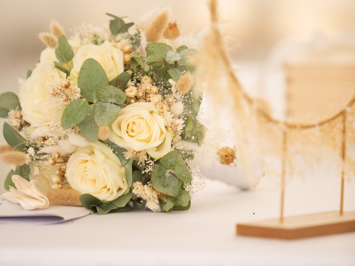 Wedding on Location, Hochzeitslocation Schlossberg Sonneberg, Hochzeitsfotos im Schloss, Wedding-Photography, Brautpaar-Shooting im Schloss, Trauung im Schlossgarten, romantische Trauung, emotionale Hochzeitstrauung, romantisches Brautpaar-Shooting im Schloss, professionelle Hochzeitsfotografin Nadja Hommel, Brautpaar-Shooting Oberfranken Südthüringen, Wedding-Pictures, romantische Hochzeitsfotografie, unsere Liebesgeschichte, emotionales Brautpaar-Shooting, Hochzeitsfotografie in Rödental, Hochzeitsfotografie in Sonneberg, Hochzeitsfotografie in Coburg, Hochzeitsfotografie in Sonnefeld, Hochzeitsfotografie in Lichtenfels, Hochzeitsfotografie in Neuhaus am Rennweg, Hochzeitsfotografie in Sonneberg, Hochzeitsfotografie in Bamberg, Hochzeitsfotografie in Kronach, Hochzeitsfotografie in Oberfranken, Brautstrauß, Hochzeitsdekoration