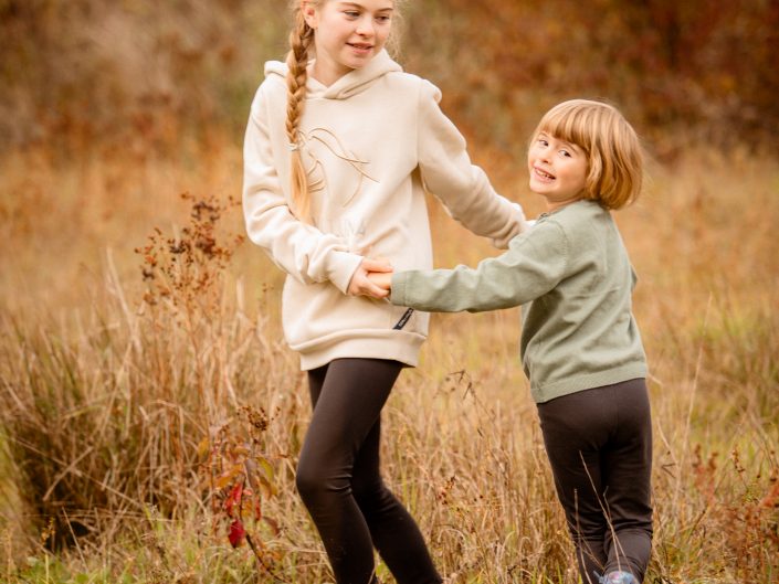 Familienshooting im Freien, fröhliche Familien-Fotografie im Freien, romantische Familien-Fotos, Family-Photography, Kinder-Shooting, Kids-Fotografie outdoor, emotionales Fotoshooting, fröhliche und spontane Fotografie im Freien, Liebe auf Bildern, Liebe ist Alles, Familienglück, Familienfreude, professionelle Familienfotografin Nadja Hommel, freies Familien-Shooting Oberfranken und Südthüringen, Family-Pictures, romantische Familienfotografie, unsere Glücksmomente, emotionales Shooting, Fotografie in Rödental, Fotografie in Sonneberg, Fotografie in Coburg, Fotografie in Sonnefeld, Fotografie in Lichtenfels, Fotografie in Neuhaus am Rennweg, Fotografie in Sonneberg, Fotografie in Bamberg, Fotografie in Kronach, Fotografie in Oberfranken