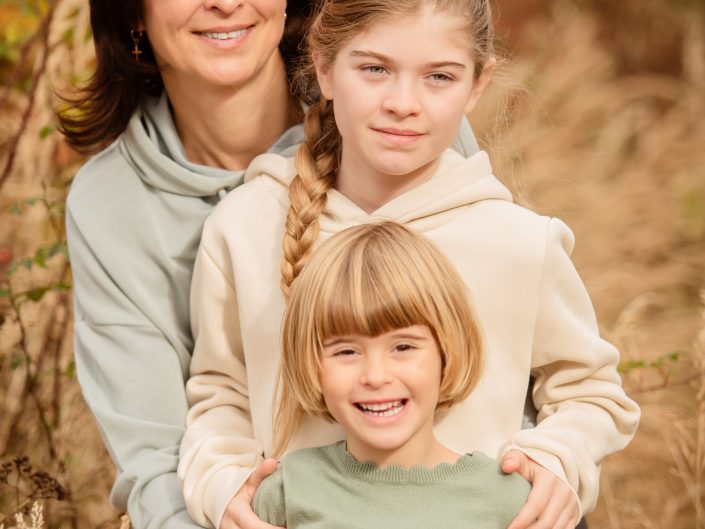 Familienshooting im Freien, fröhliche Familien-Fotografie im Freien, romantische Familien-Fotos, Family-Photography, Kinder-Shooting, Kids-Fotografie outdoor, emotionales Fotoshooting, fröhliche und spontane Fotografie im Freien, Liebe auf Bildern, Liebe ist Alles, Familienglück, Familienfreude, professionelle Familienfotografin Nadja Hommel, freies Familien-Shooting Oberfranken und Südthüringen, Family-Pictures, romantische Familienfotografie, unsere Glücksmomente, emotionales Shooting, Fotografie in Rödental, Fotografie in Sonneberg, Fotografie in Coburg, Fotografie in Sonnefeld, Fotografie in Lichtenfels, Fotografie in Neuhaus am Rennweg, Fotografie in Sonneberg, Fotografie in Bamberg, Fotografie in Kronach, Fotografie in Oberfranken